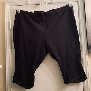 Black stretch NEW Capri 5x no low ballers